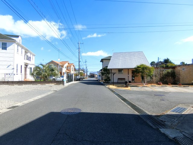 ブランドールの周辺