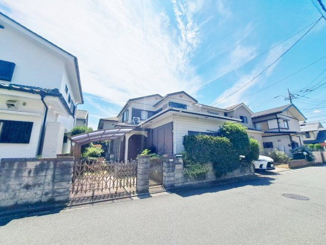 越谷市大房売地の前面道路含む現地写真