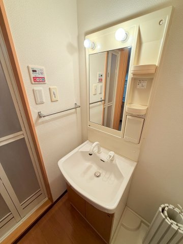 オレンジビレッジの洗面所|洗面