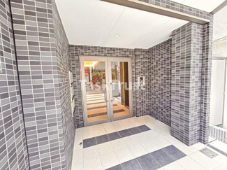 【エントランス】