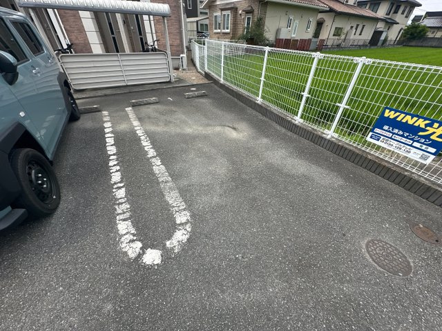 ソレアードの駐車場