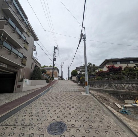 MIRASUMO南区楠町055③全3棟＜新築一戸建て仲介手数料無料＞の前面道路含む現地写真|前面道路含む現地写真です