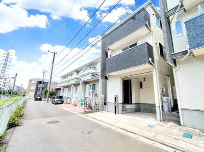 【前面道路含む現地写真】 | ◇◆東希望が丘　中古戸建◆◇ | ◆前面道路も幅員があり車の運転も安心！前面道路は閑静な住宅地。車通りの少ない道路です。お子様にも安心です。