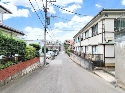 【前面道路含む現地写真】 | ◆座間市入谷東二丁目新築2号棟◆ | ◆子育て世代のスタッフもいますので、お客様目線での物件選び、ご提案が可能です。お問い合わせいただきました物件以外も多数ご紹介させていただきます。