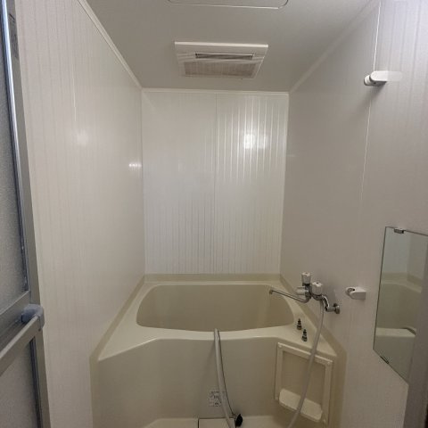 ベルシーヌ祝津の浴室