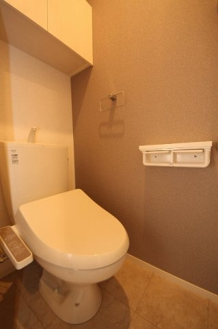 グレース　メロウ　Eのトイレ|落ち着いた色調のトイレです