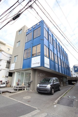 【外観】 | 本町清田ビル | 外観は落ち着いています