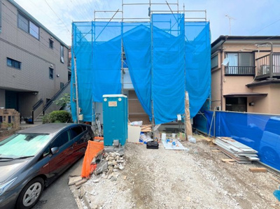 【前面道路含む現地写真】 | ◆◇戸塚町　新築戸建て　1棟◇◆ | ◆一戸建てを中心とした街並みが整然と続き、周辺は高い建物が建っていないので、緑の多い閑静な趣を感じる環境です。街並みや周辺環境も重要なポイントです！！