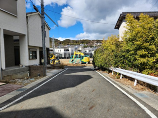 【前面道路含む現地写真】 | 石山寺４丁目