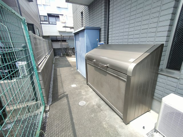 フロンティアコートのその他
