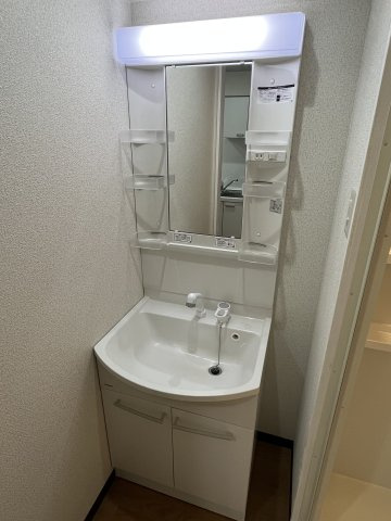 M　FLATの洗面所