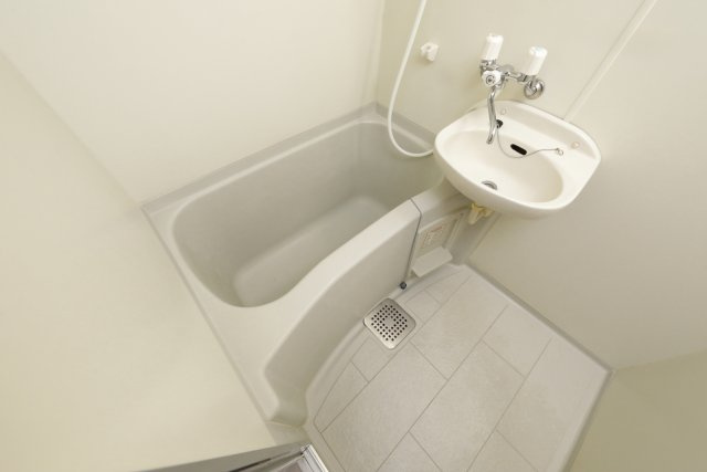 学生会館　UniE’meal京都今出川Ⅰの浴室