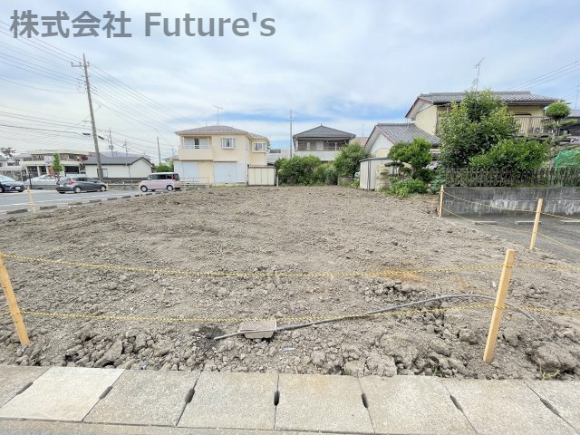 吉川市平沼1丁目・新築戸建・全3棟・2号棟の外観|現地の写真になります。
