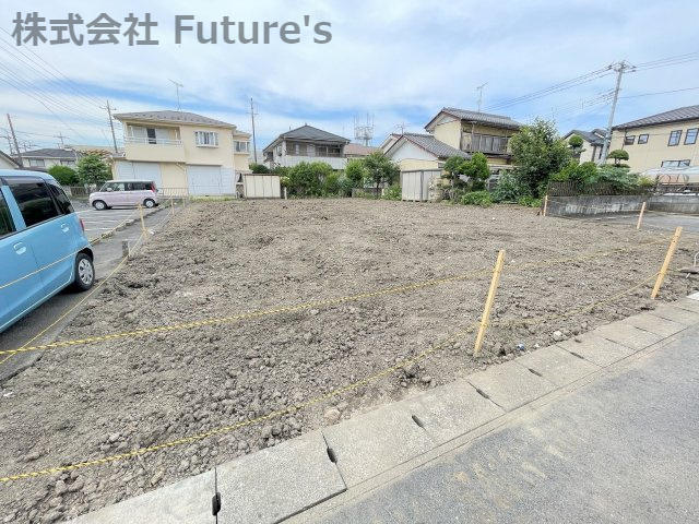 吉川市平沼1丁目・新築戸建・全3棟・2号棟の外観|現地の写真になります。