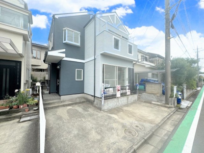 【外観】 | ◆横浜市瀬谷区下瀬谷中古◆ | ◆一戸建てを中心とした街並みが整然と続き、周辺は高い建物が建っていないので、緑の多い閑静な趣を感じる環境です。街並みや周辺環境も重要なポイントです！！