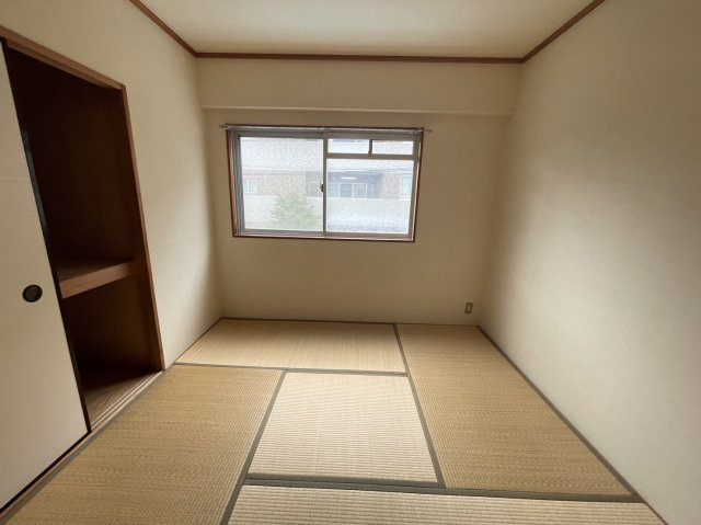 【和室】 | ドエル仁川 | 趣のある和室です