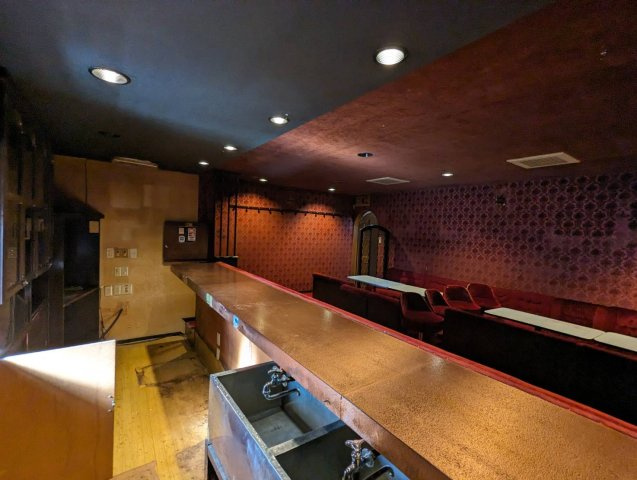 ニュー栄町銀座のロビー