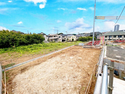 【外観】 | ◆横浜市緑区いぶき野新築N号棟◆ | ◆開発道路を囲むように区割りされた敷地。開放感や明るい雰囲気は他にはない条件です。