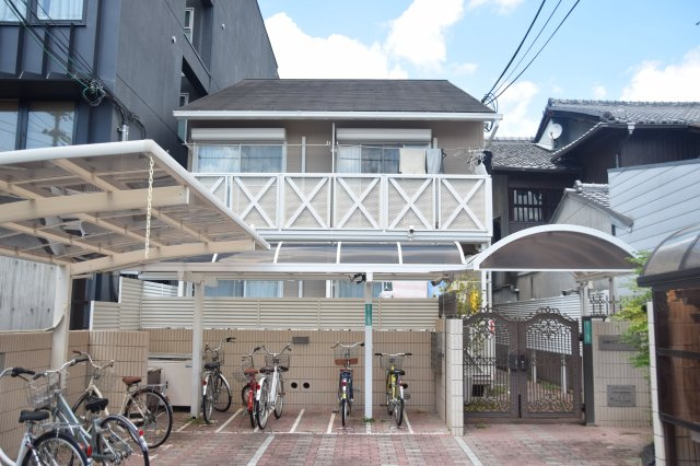 大学生協指定学生会館 Sha Maison les copains 一条の外観