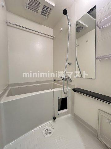 プレサンス大正フレンジの浴室|※参考写真　偶数階と奇数階でカラーが異なります