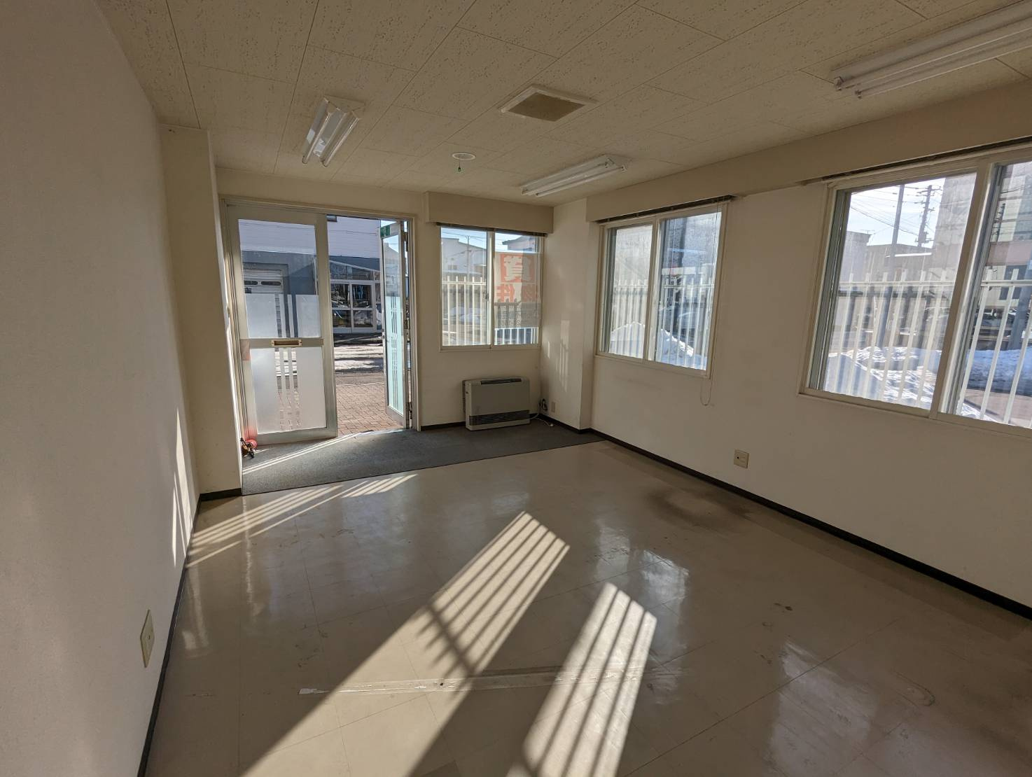 ハーバーシティサトウの内装