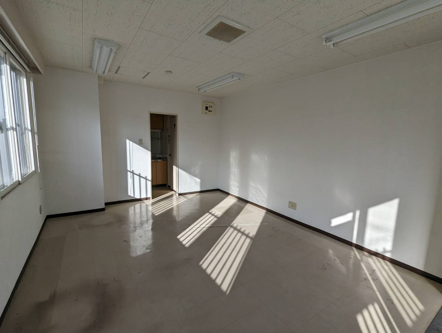 ハーバーシティサトウの内装