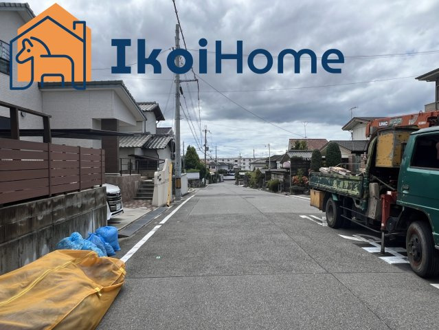 明石市大久保町高丘　第1　2号地　新築戸建の外観|●年中無休：当日予約可●お車2～3台駐車可能。周辺の買い物施設充実しております。バス停から徒歩3分。