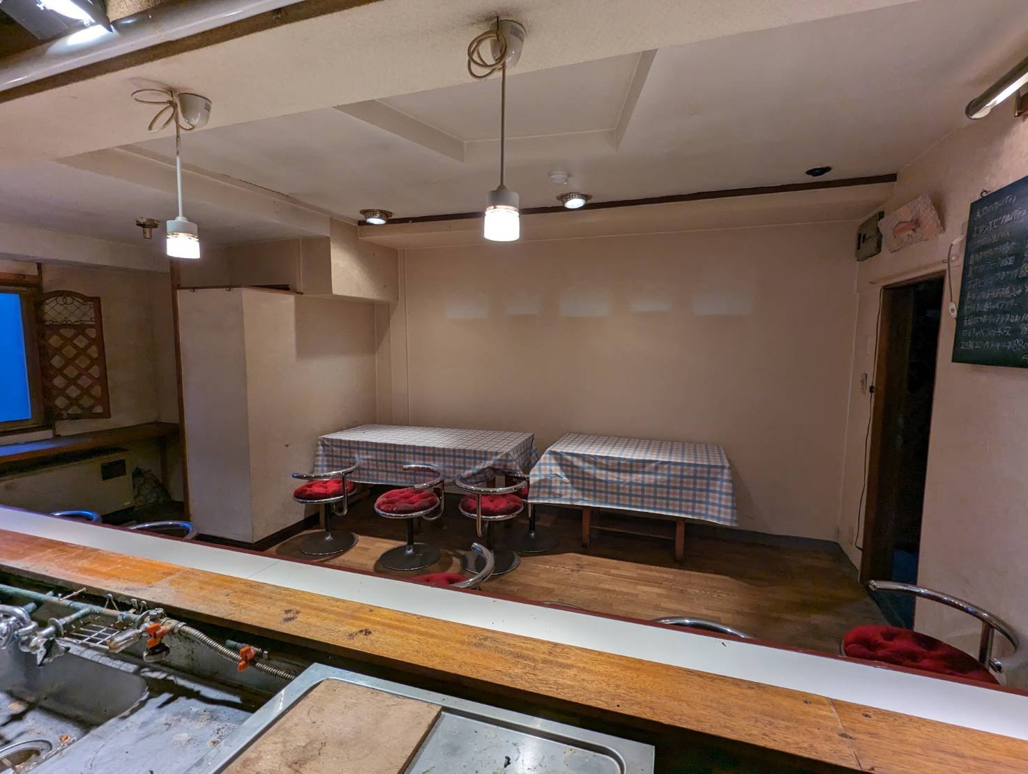 栄町3丁目1貸テナントの内装