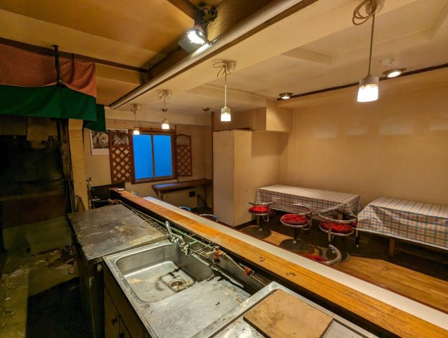 栄町3丁目1貸テナントのロビー