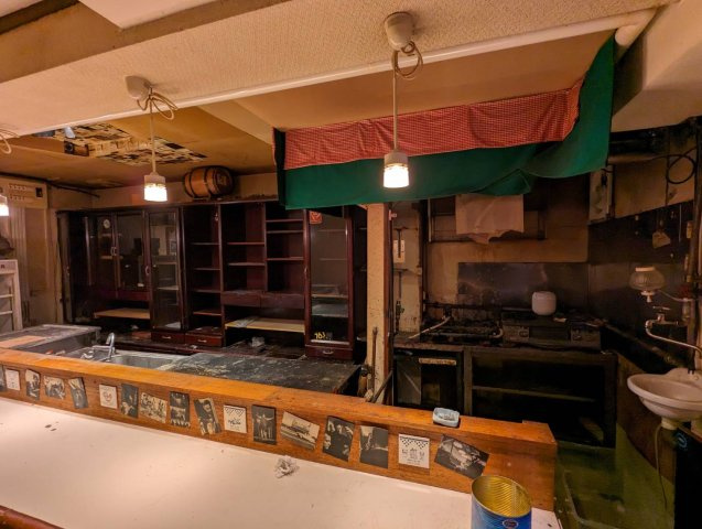 栄町3丁目1貸テナントの内装