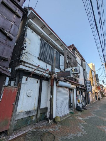 栄町3丁目1貸テナントの外観