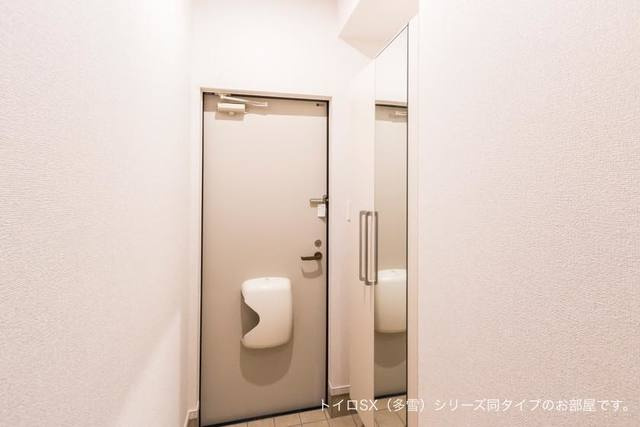 カルタムの玄関|玄関