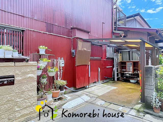 白岡市西5丁目中古戸建ての駐車場|6/24　撮影済み