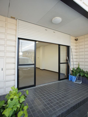 【玄関】 | セントラルハイツ