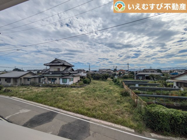 Cradle garden　上里町藤木戸第3の展望|高い建物が無く開放感のある展望
バルコニーからの展望も開けていて閑静な住宅地が望めます。日当りも良いですね♪