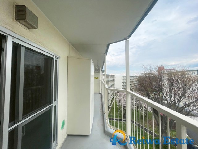 藤沢市大庭の中古マンションのバルコニー