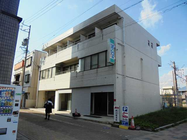 御幸ビルの外観