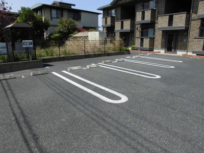 【駐車場】 | メゾン・ヴェール
