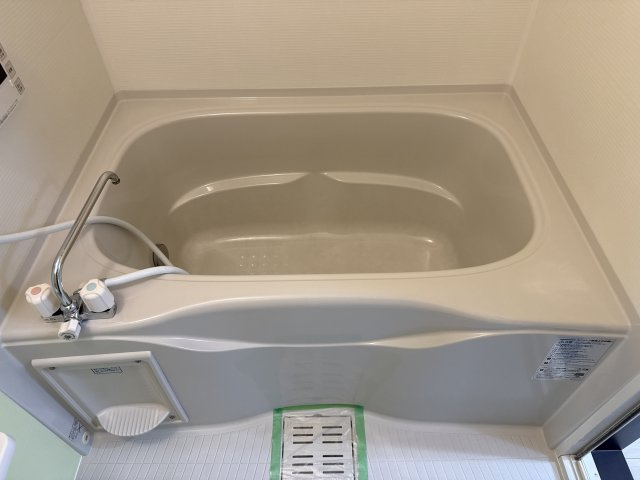 グランツ野里の浴室