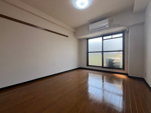 ハイツクローバーIIの洋室