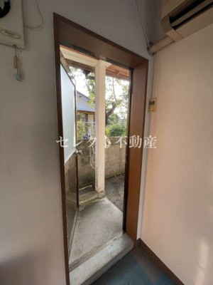 【ロビー】 | 大村町店舗