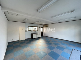 【ロビー】 | 大村町店舗