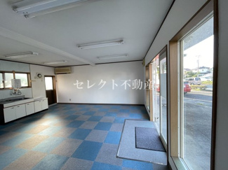 【ロビー】 | 大村町店舗