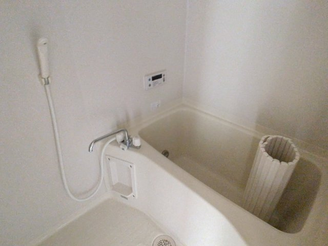 メゾンパークサイドの浴室