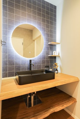 COLORSグリーンヒル南彦根6区画　のその他|～施工事例～　天然木造作洗面台♪