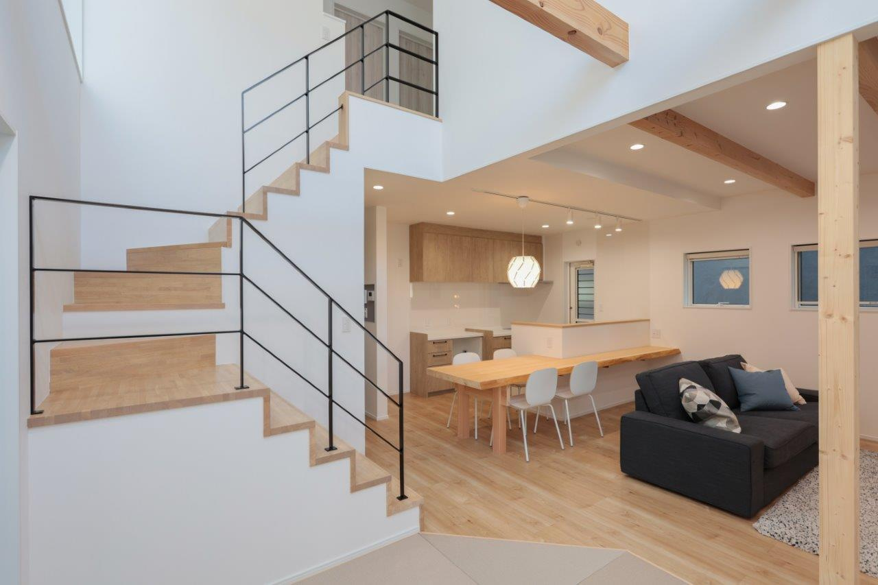 COLORSグリーンヒル南彦根6区画　のその他|クリエイターこだわりの家具・照明もプレゼント♪