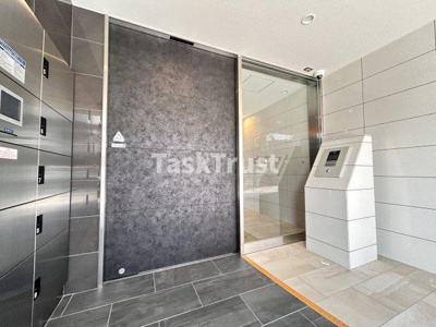 【エントランス】 | セレニテフラン梅田