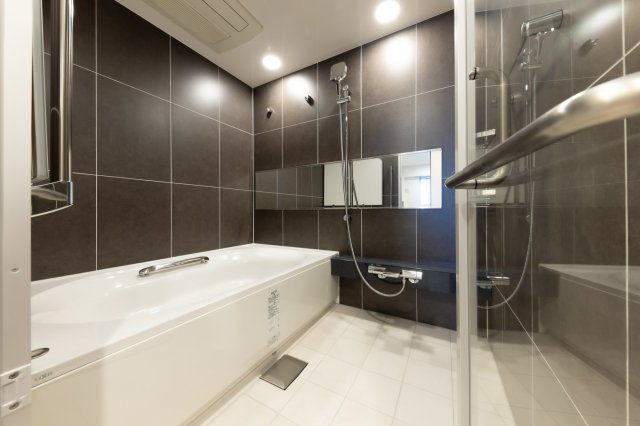 クリオ茅ヶ崎中海岸グランシックの浴室