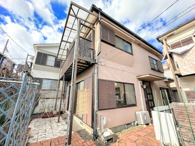 【外観】 | ◆◇原宿5丁目　中古戸建◇◆ | ◆一戸建てを中心とした街並みが整然と続き、周辺は高い建物が建っていないので、緑の多い閑静な趣を感じる環境です。街並みや周辺環境も重要なポイントです！！