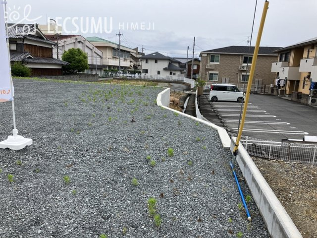 神崎郡福崎町福田／2区画の外観